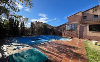 1 casas en alquiler olias del rey