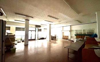 60 locales en venta benirredra