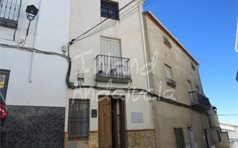 venta chalet adosado martos town centre