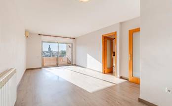 6 pisos en venta vilobi d´onyar