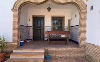 venta villa almodovar del rio este