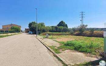 2 terrenos y fincas en venta figueres