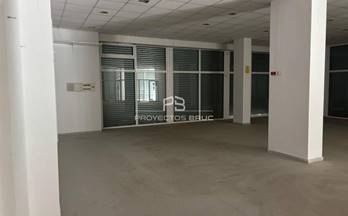 venta local terrassa can roca