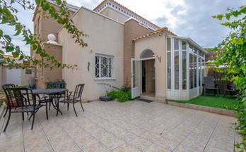 venta chalet adosado torrevieja altos de la bahia