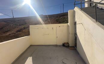 3 pisos en venta arico