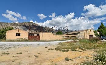 1 naves en venta durcal