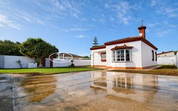 venta villa chiclana de la frontera 