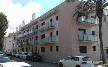 8 garajes en venta sitges