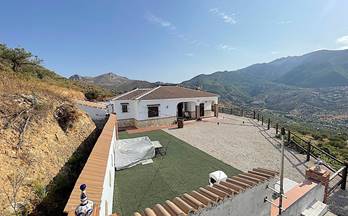 4 casas en alquiler alcaucin