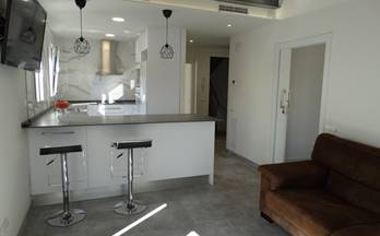 venta casa unifamiliar amposta centro