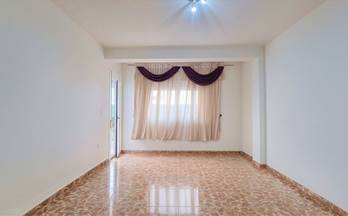 1  pisos y apartamentos en venta baratos reus