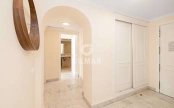 437 pisos en venta en marbella con piscina
