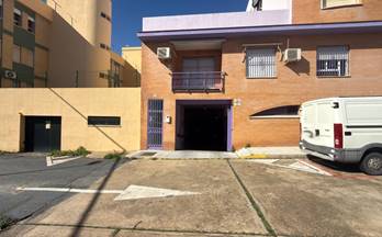 8 garajes en venta punta umbria