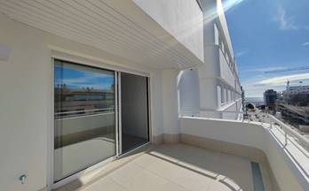 alquiler apartamento torre del mar poniente-faro