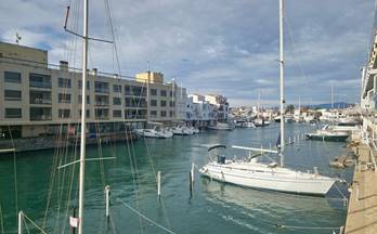 chalets en venta cerca de la playa empuriabrava