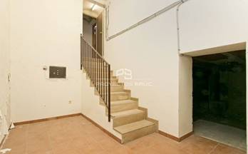 4 locales en venta la llacuna