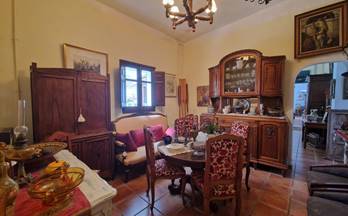 6 naves en venta lobres