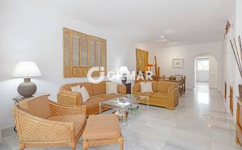 379 venta de pisos con terraza en marbella