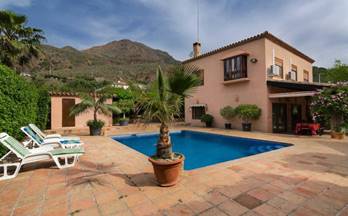 venta villa estepona costa del sol