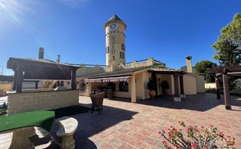 42 locales en venta estepona