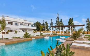 venta atico los alcazares la serena golf