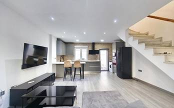 3 casas en alquiler armilla