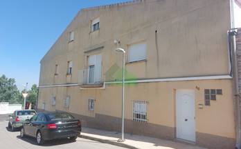 8 pisos en venta lobon