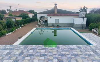 venta chalet montijo camino viejo de barbano