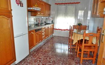 97 venta de casas exterior con terraza cordoba