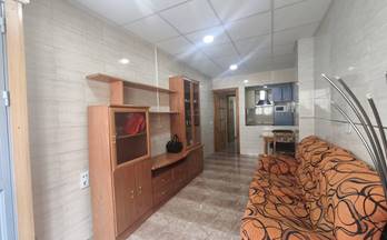 1  pisos y apartamentos en alquiler amueblados almeria