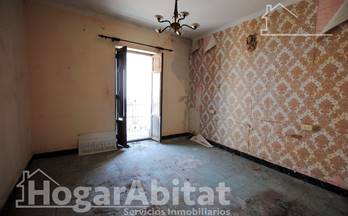CASA UNIFAMILIAR en venta La Font d´En Carros CENTRO