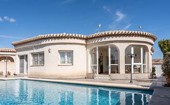 79 venta de casas exterior con terraza en orihuela costa