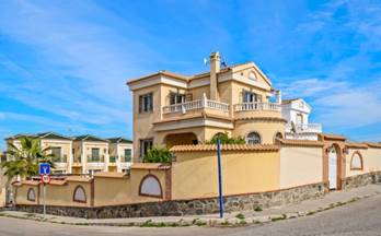 venta villa orihuela costa 