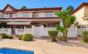 venta chalet adosado rojales urbanización doña pepa