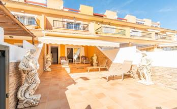 CHALET ADOSADO en venta Orihuela Costa Villamartin