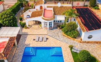 venta villa orihuela costa 
