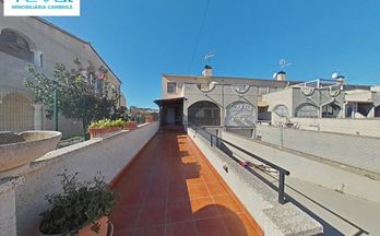 venta chalet adosado cambrils urbanización mediterraneo