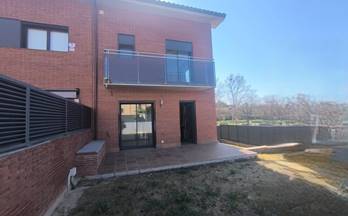 venta chalet adosado manresa la parada nova