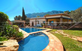 venta villa denia 