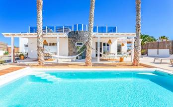 venta villa haria charco del palo lanzarote