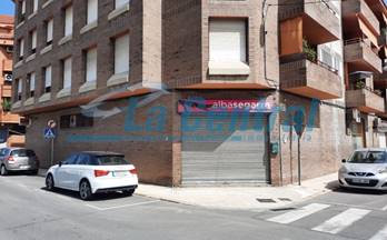 alquiler local tortosa temple