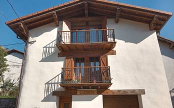 3 casas en venta larraun