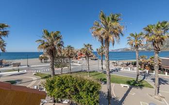 venta apartamento salobreña 1ª linea playa