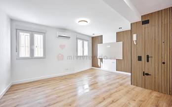 venta piso mejorada del campo calle del casino