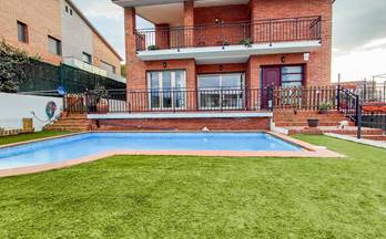 8 casas en venta martorelles