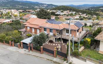 6 casas en venta bigues i riells
