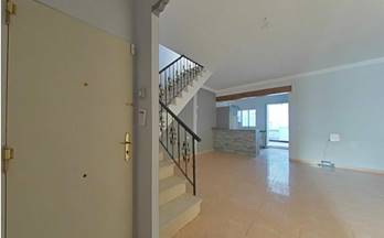 5 casas en venta pilas