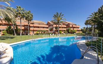 alquiler piso marbella puerto banús