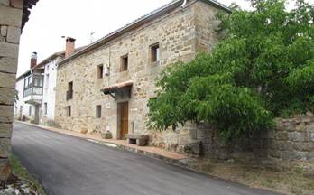 venta chalet valderredible calle san agustin