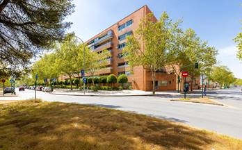 venta piso granada joaquina eguaras